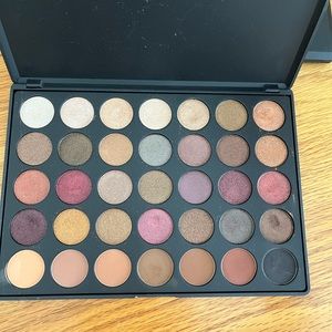 Morphe 35F eyeshadow palette